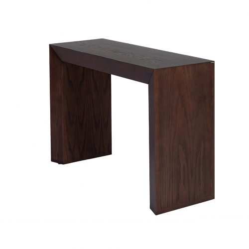 CREDENZA ANGUS